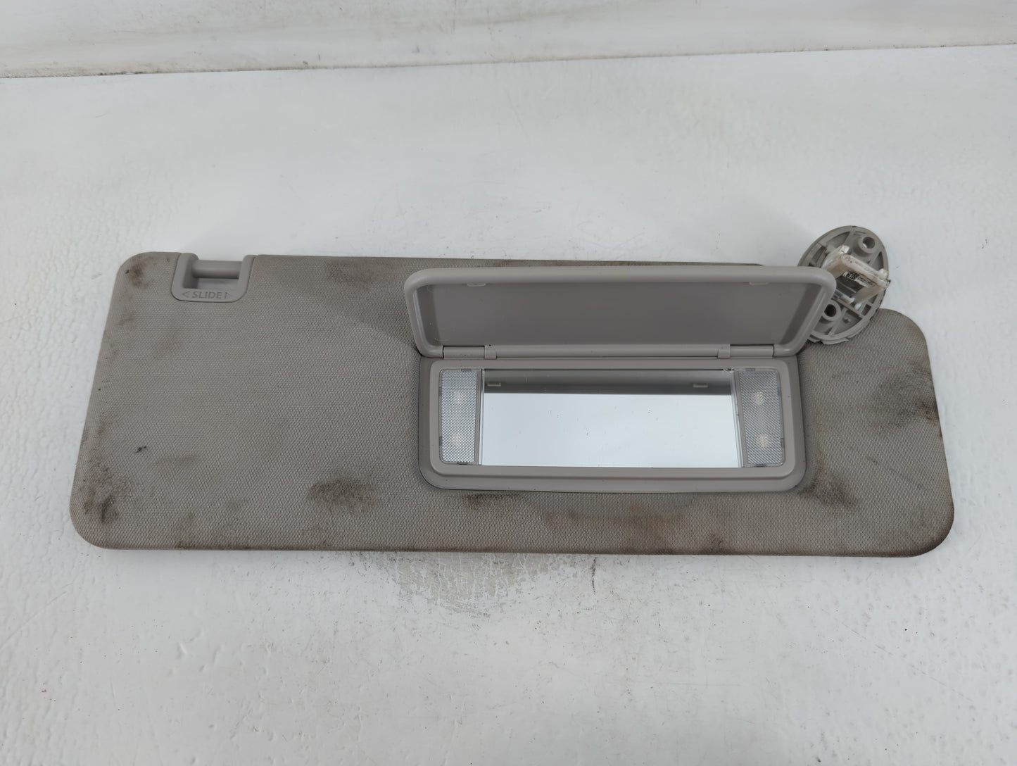 2021-2022 Toyota Sienna Sun Visor Shade Replacement Passenger Right Mirror Fits Fits 2021 2022 OEM Used Auto Parts - Oemusedautoparts1.com