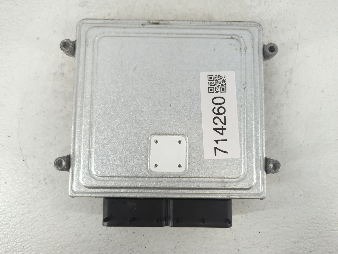 2018-2019 Kia Stinger PCM Engine Control Computer ECU ECM PCU OEM P/N:39130-2CAS2 39100-2CAS2 Fits Fits 2018 2019 OEM Used Auto Parts - Oemusedautoparts1.com