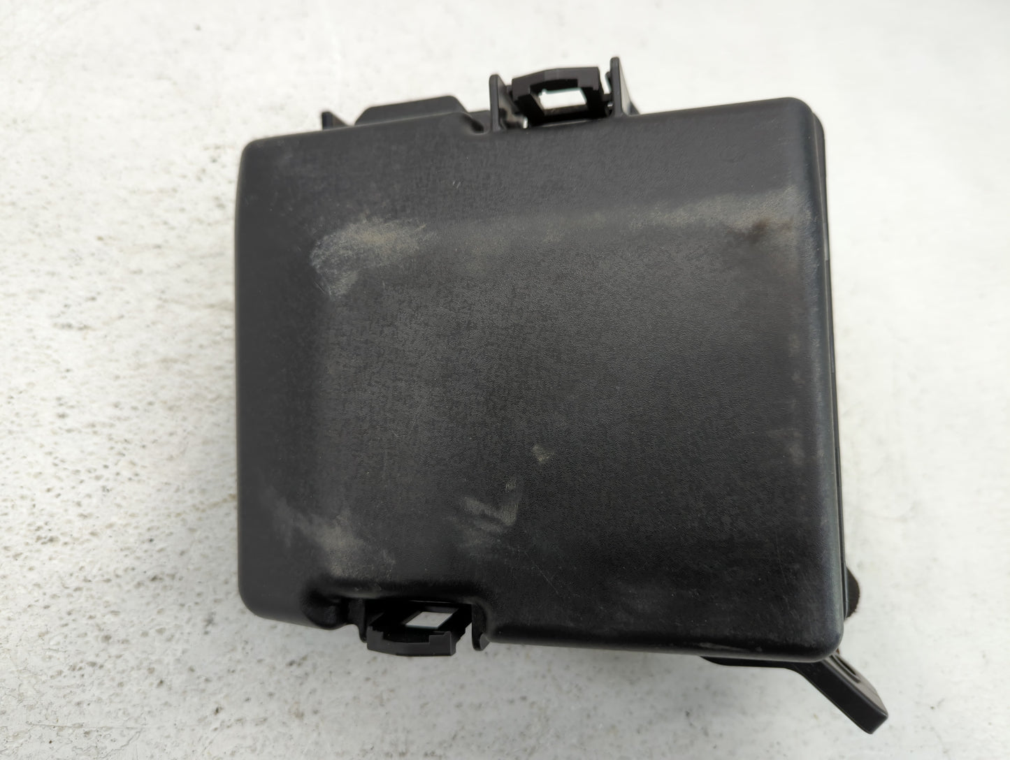 2018-2019 Hyundai Sonata Fusebox Fuse Box Panel Relay Module P/N:VS9 12A0C2270LA Fits Fits 2018 2019 OEM Used Auto Parts - Oemusedautoparts1.com