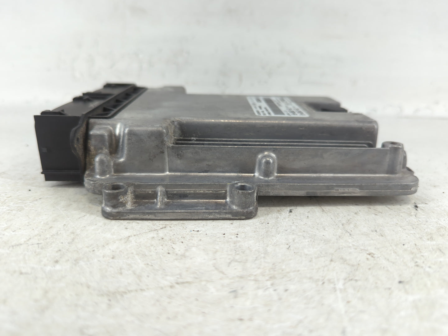 2015-2016 Ford Escape PCM Engine Control Computer ECU ECM PCU OEM P/N:FJ5A-12B684-BA FJ5A-12A650-UB Fits Fits 2015 2016 OEM Used Auto Parts - Oemusedautoparts1.com