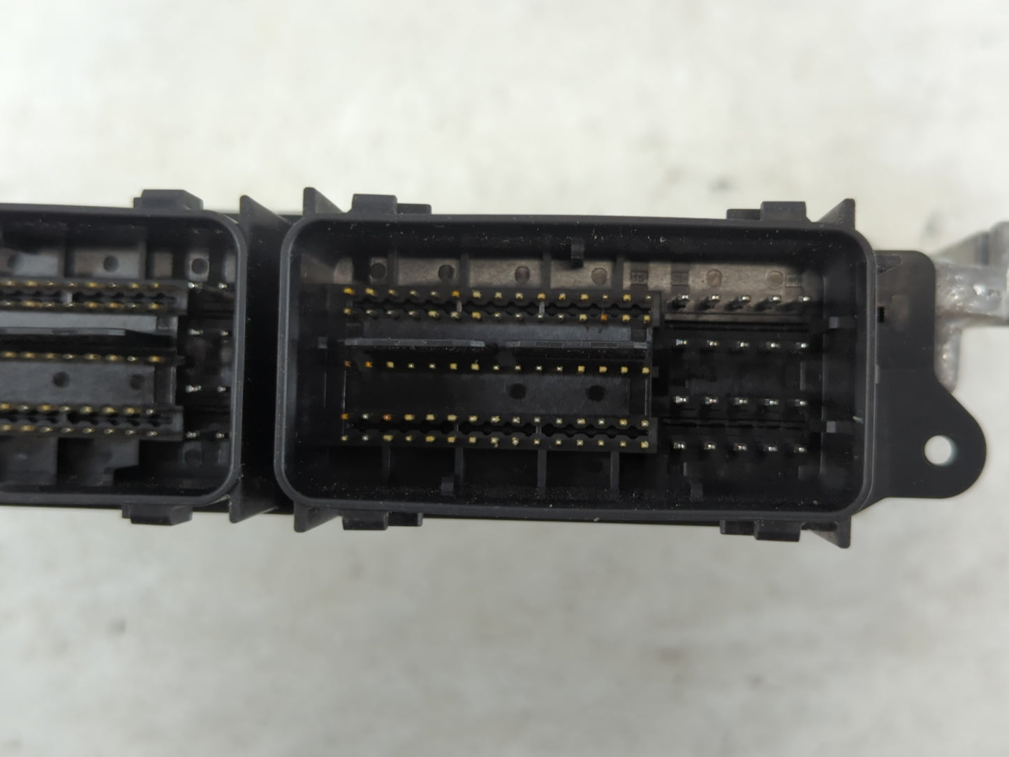 2015-2016 Ford Escape PCM Engine Control Computer ECU ECM PCU OEM P/N:FJ5A-12B684-BA FJ5A-12A650-UB Fits Fits 2015 2016 OEM Used Auto Parts - Oemusedautoparts1.com