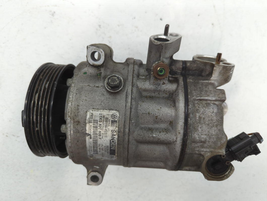 2013-2017 Volkswagen Jetta Air Conditioning A/c Ac Compressor Oem