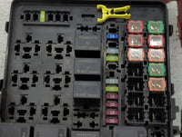 2019-2020 Dodge Charger Fusebox Fuse Box Panel Relay Module P/N:P68384404AC Fits Fits 2019 2020 OEM Used Auto Parts - Oemusedautoparts1.com