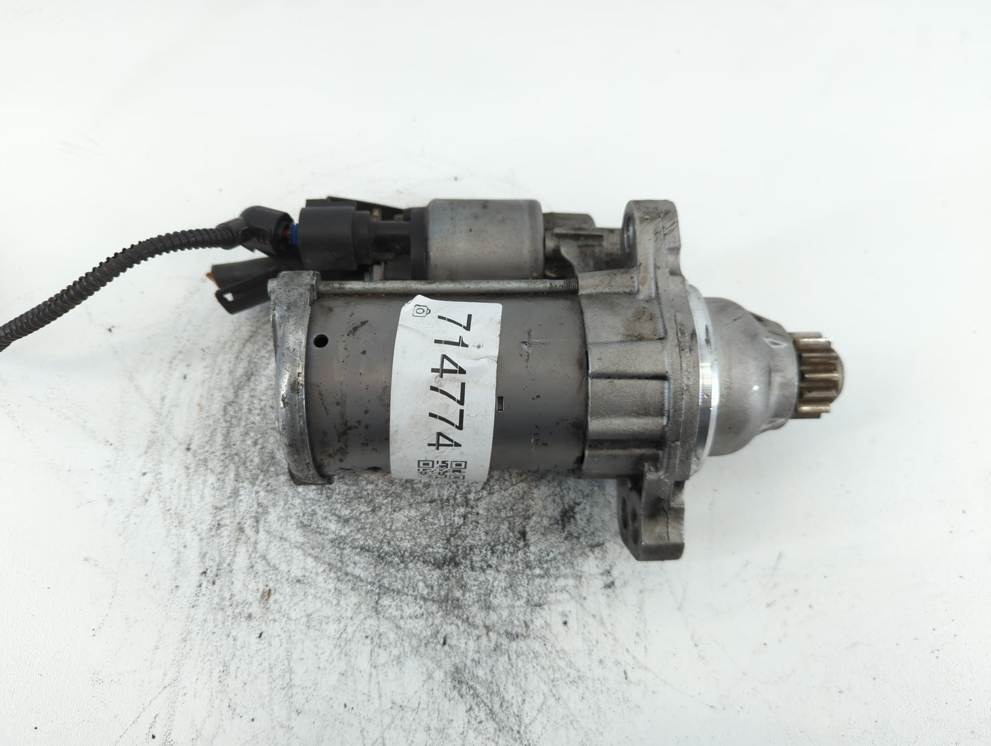 2014 Volkswagen Jetta Car Starter Motor Solenoid OEM P/N:02M 911 024 R Fits Fits 2015 2016 2017 2018 2019 2020 2021 2022 OEM Used Auto Parts - Oemusedautoparts1.com