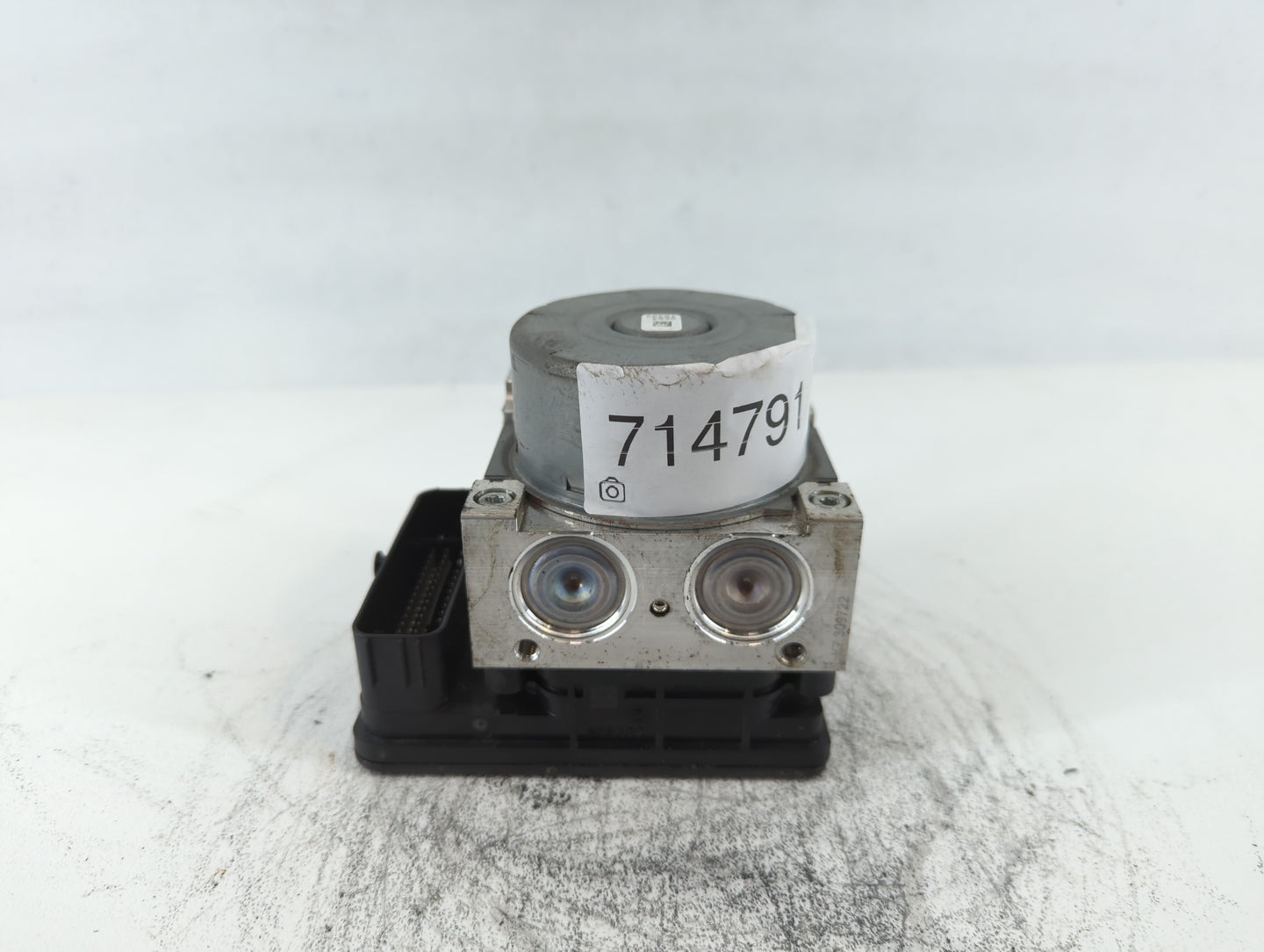 2020 Volkswagen Jetta Car Starter Motor Solenoid OEM P/N:5Q0 614 517 FG Fits OEM Used Auto Parts - Oemusedautoparts1.com