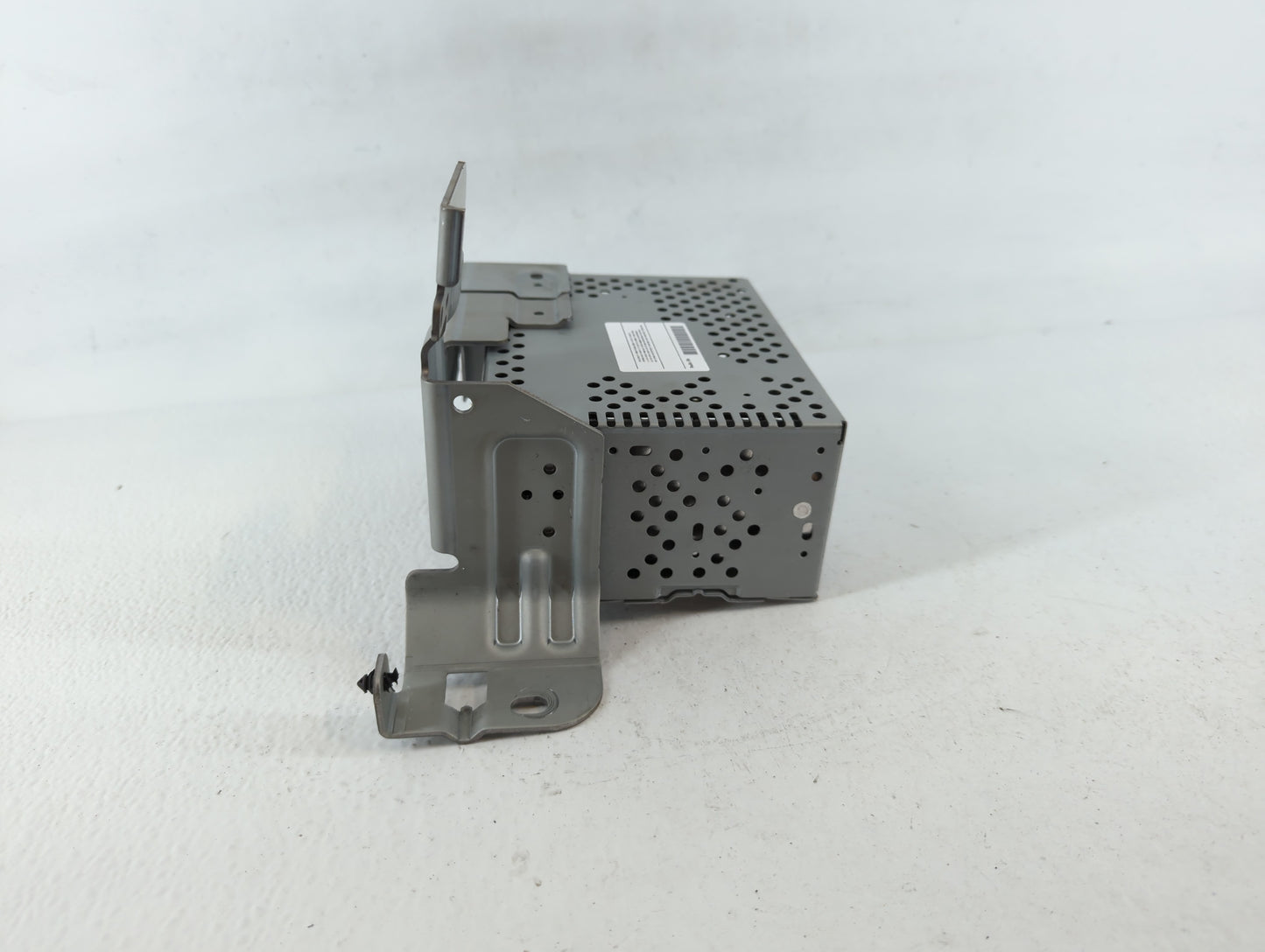 2023 Lincoln Aviator Radio AM FM Cd Player Receiver Replacement P/N:NC5T-18K810-JLD Fits OEM Used Auto Parts - Oemusedautoparts1.com