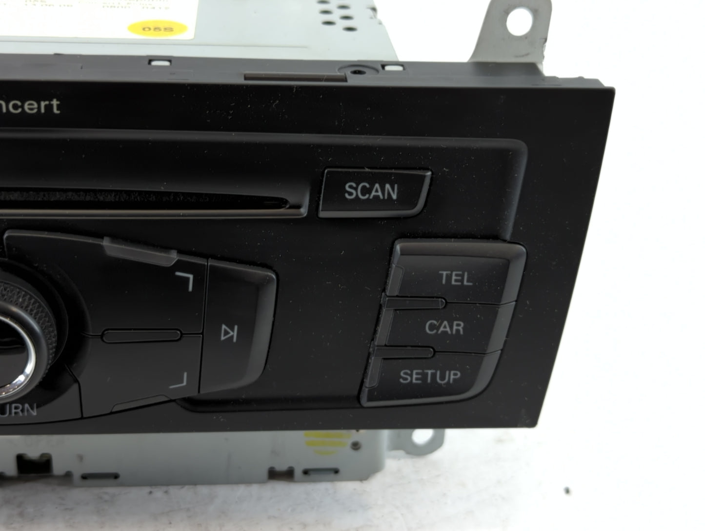 2010-2012 Audi A4 Radio AM FM Cd Player Receiver Replacement P/N:8T1 035 186 R Fits Fits 2010 2011 2012 2013 2014 2015 2016 2017 OEM Used Auto Parts - Oemusedautoparts1.com