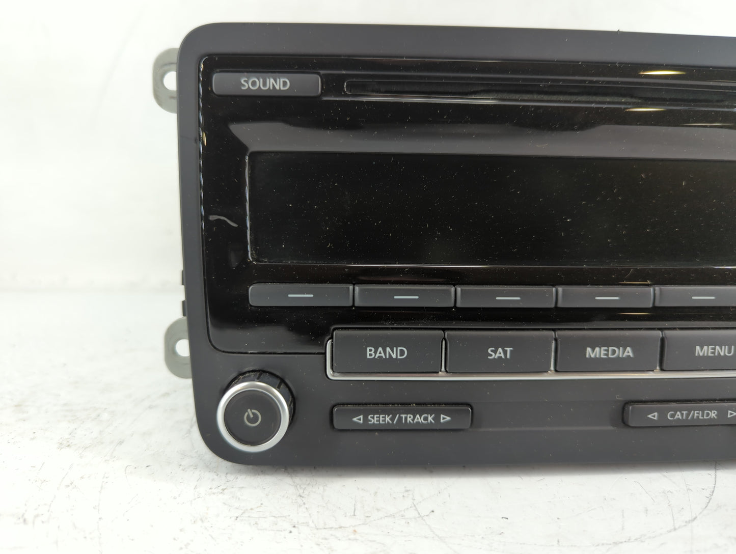 2012-2015 Volkswagen Passat Radio AM FM Cd Player Receiver Replacement P/N:1K0 035 164 F Fits Fits 2011 2012 2013 2014 2015 2016 OEM Used Auto Parts - Oemusedautoparts1.com