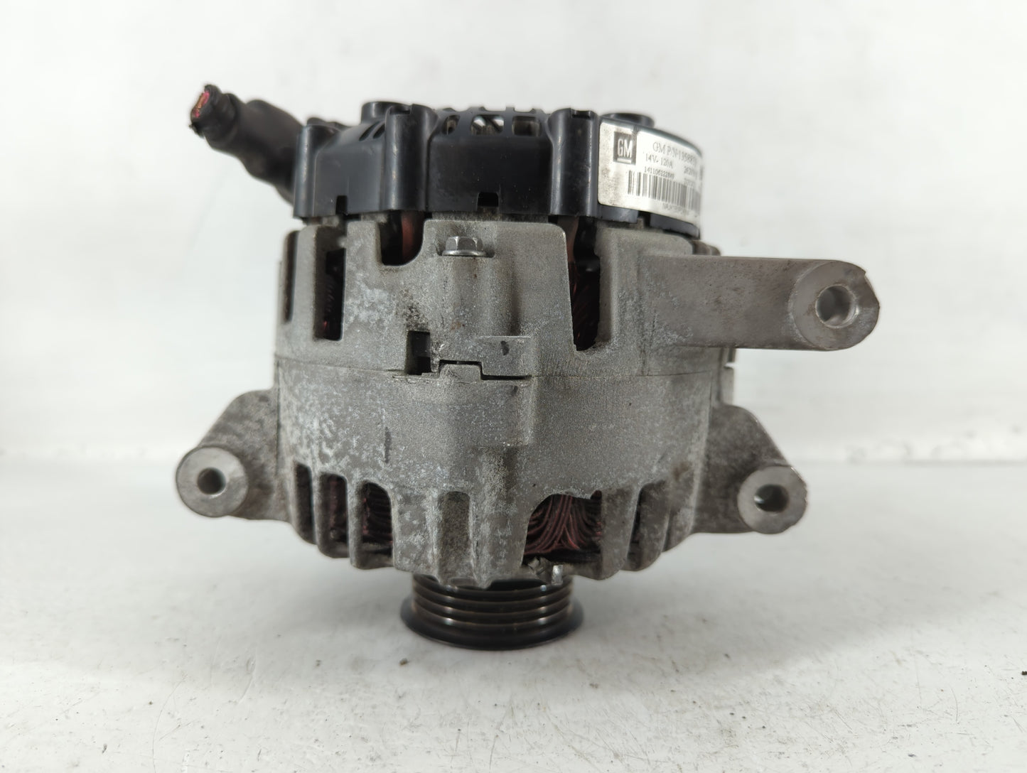 2010-2017 Chevrolet Equinox Alternator Replacement Generator Charging Assembly Engine OEM P/N:2620360 B 13588328 Fits OEM Used Auto Parts - Oemusedautoparts1.com