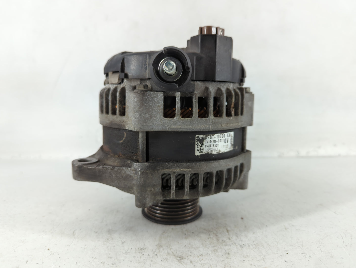 2015-2018 Ford Edge Alternator Replacement Generator Charging Assembly Engine OEM P/N:G2GT-10300-EA Fits Fits 2015 2016 2017 2018 OEM Used Auto Parts - Oemusedautoparts1.com