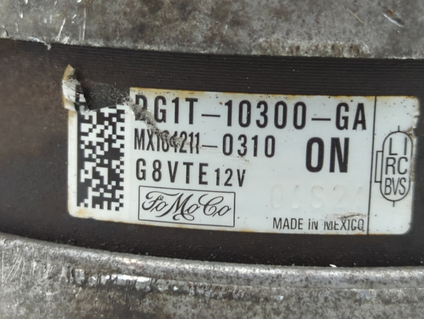 2015-2019 Lincoln Mkc Alternator Replacement Generator Charging Assembly Engine OEM P/N:104211-0770 G2GT-10300-GA Fits OEM Used Auto Parts - Oemusedautoparts1.com