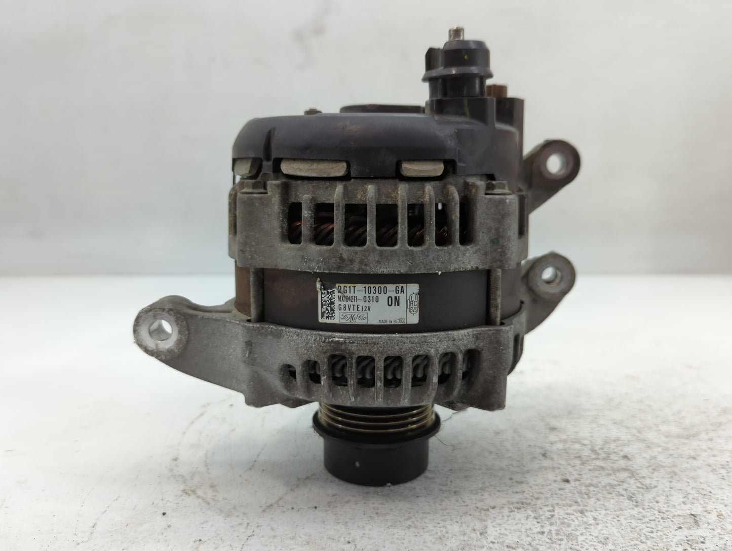 2015-2019 Lincoln Mkc Alternator Replacement Generator Charging Assembly Engine OEM P/N:104211-0770 G2GT-10300-GA Fits OEM Used Auto Parts - Oemusedautoparts1.com