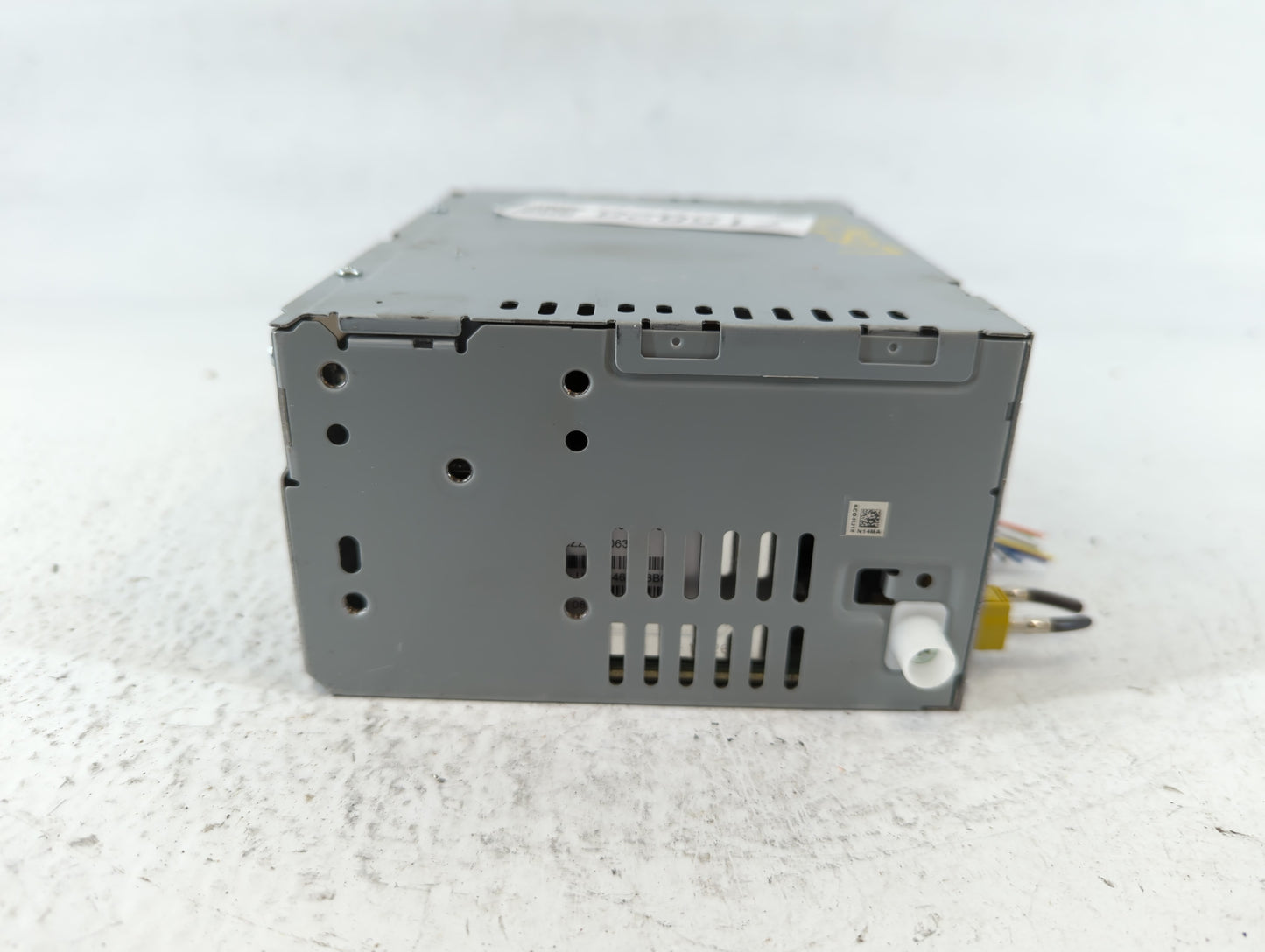 2019-2020 Ford Fusion Radio AM FM Cd Player Receiver Replacement P/N:KS7T-18D818-BB Fits Fits 2019 2020 OEM Used Auto Parts - Oemusedautoparts1.com