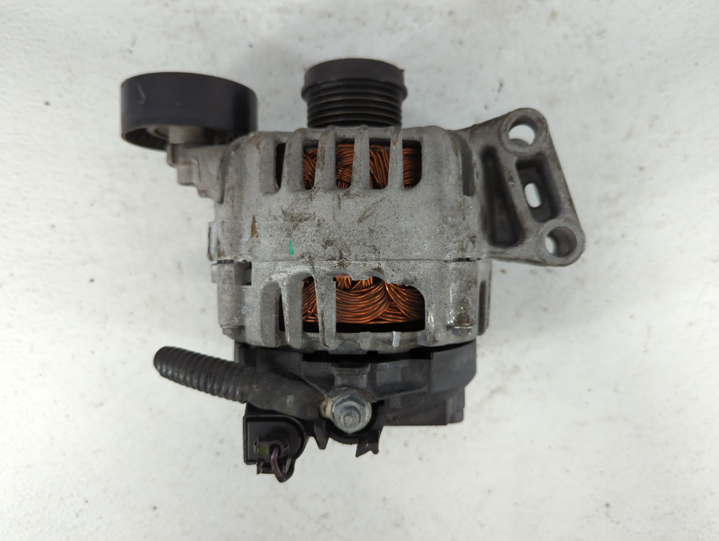 2011-2019 Ford Fiesta Alternator Replacement Generator Charging Assembly Engine OEM P/N:2119000812 BV6N-10300-AB Fits OEM Used Auto Parts - Oemusedautoparts1.com