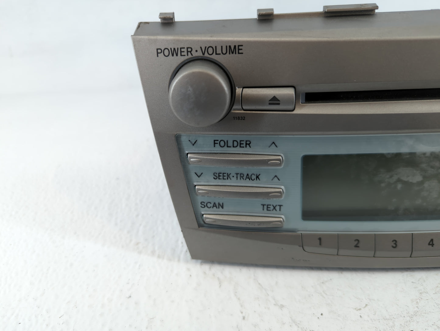 2007-2009 Toyota Camry Radio AM FM Cd Player Receiver Replacement P/N:86120-06181 Fits Fits 2007 2008 2009 OEM Used Auto Parts - Oemusedautoparts1.com