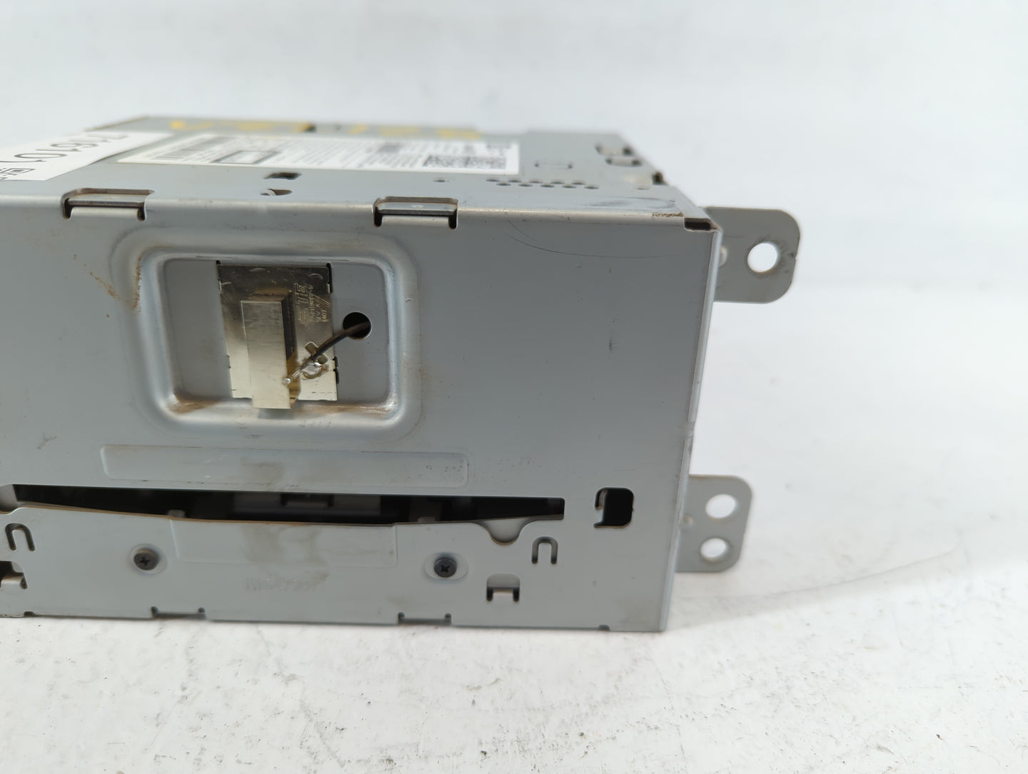 2014-2016 Chevrolet Malibu Radio AM FM Cd Player Receiver Replacement P/N:23284461 Fits Fits 2014 2015 2016 OEM Used Auto Parts - Oemusedautoparts1.com