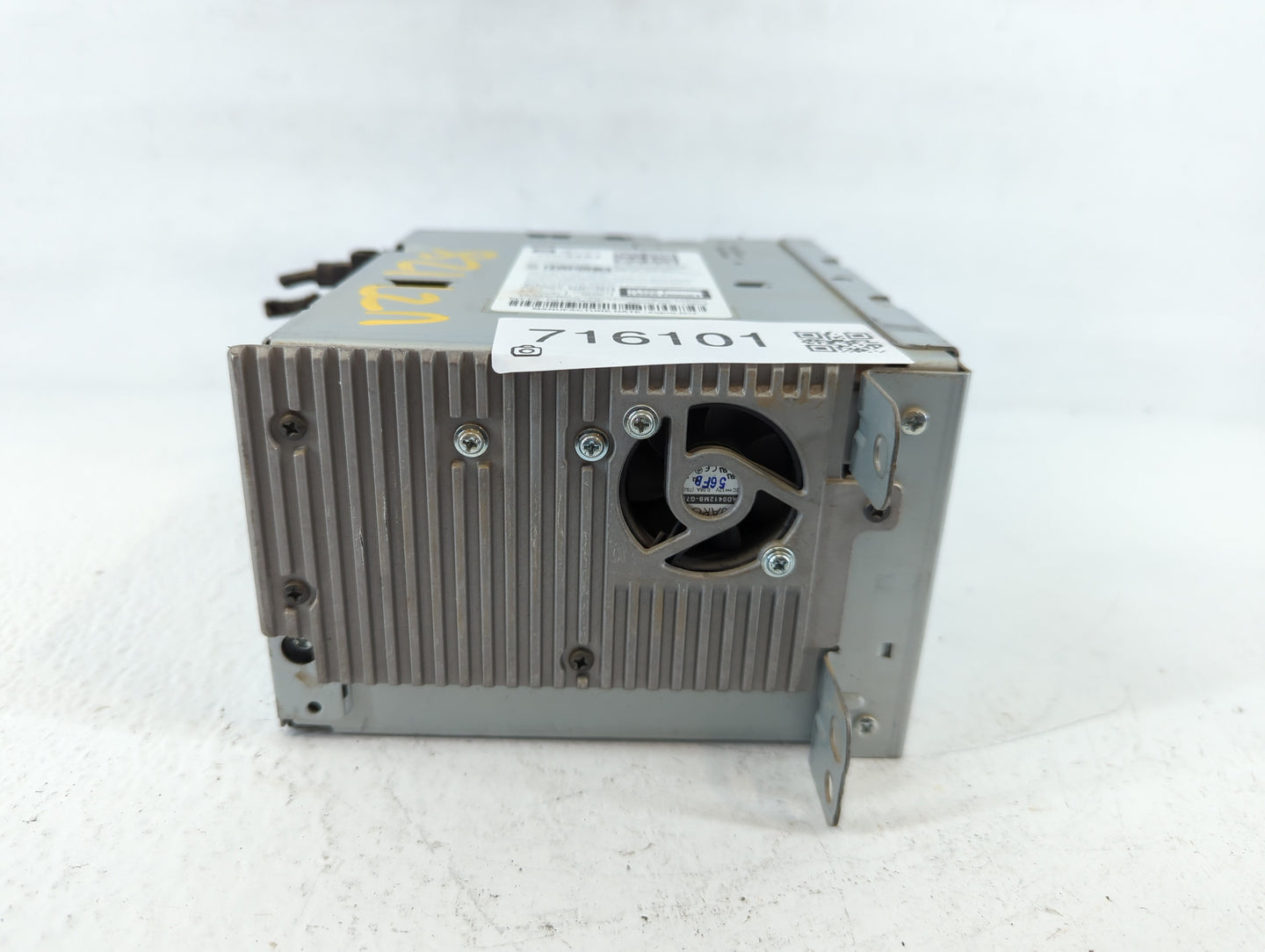 2014-2016 Chevrolet Malibu Radio AM FM Cd Player Receiver Replacement P/N:23284461 Fits Fits 2014 2015 2016 OEM Used Auto Parts - Oemusedautoparts1.com