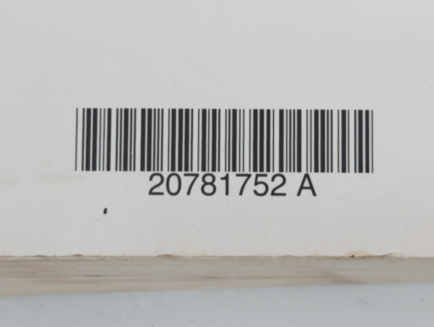 2011 Chevrolet Equinox Owners Manual Book Guide P/N:20781752 A OEM Used Auto Parts - Oemusedautoparts1.com