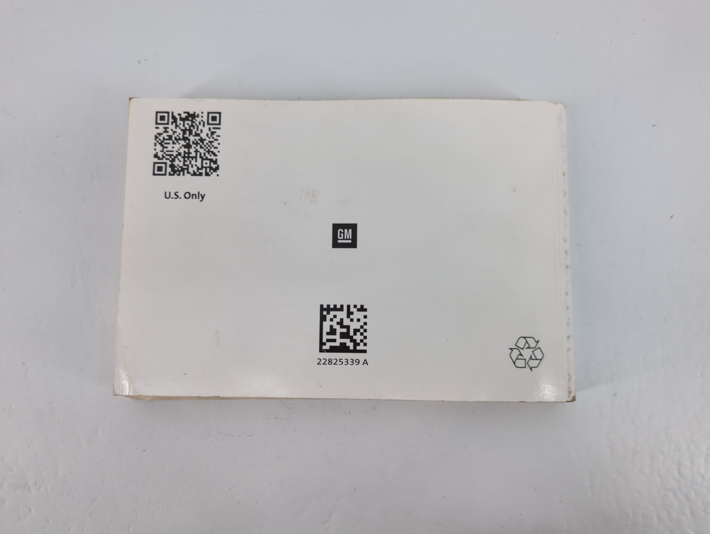 2014 Chevrolet Malibu Owners Manual Book Guide P/N:22825339 A OEM Used Auto Parts - Oemusedautoparts1.com