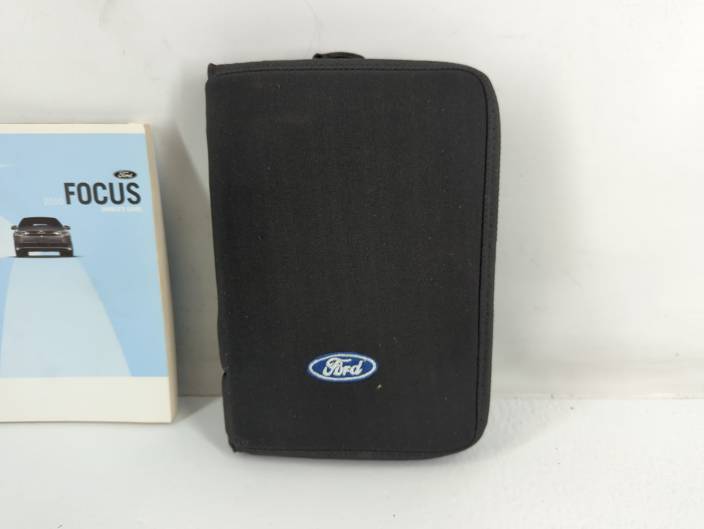 2010 Ford Focus Owners Manual Book Guide P/N:AS4J 19A321 AA OEM Used Auto Parts - Oemusedautoparts1.com
