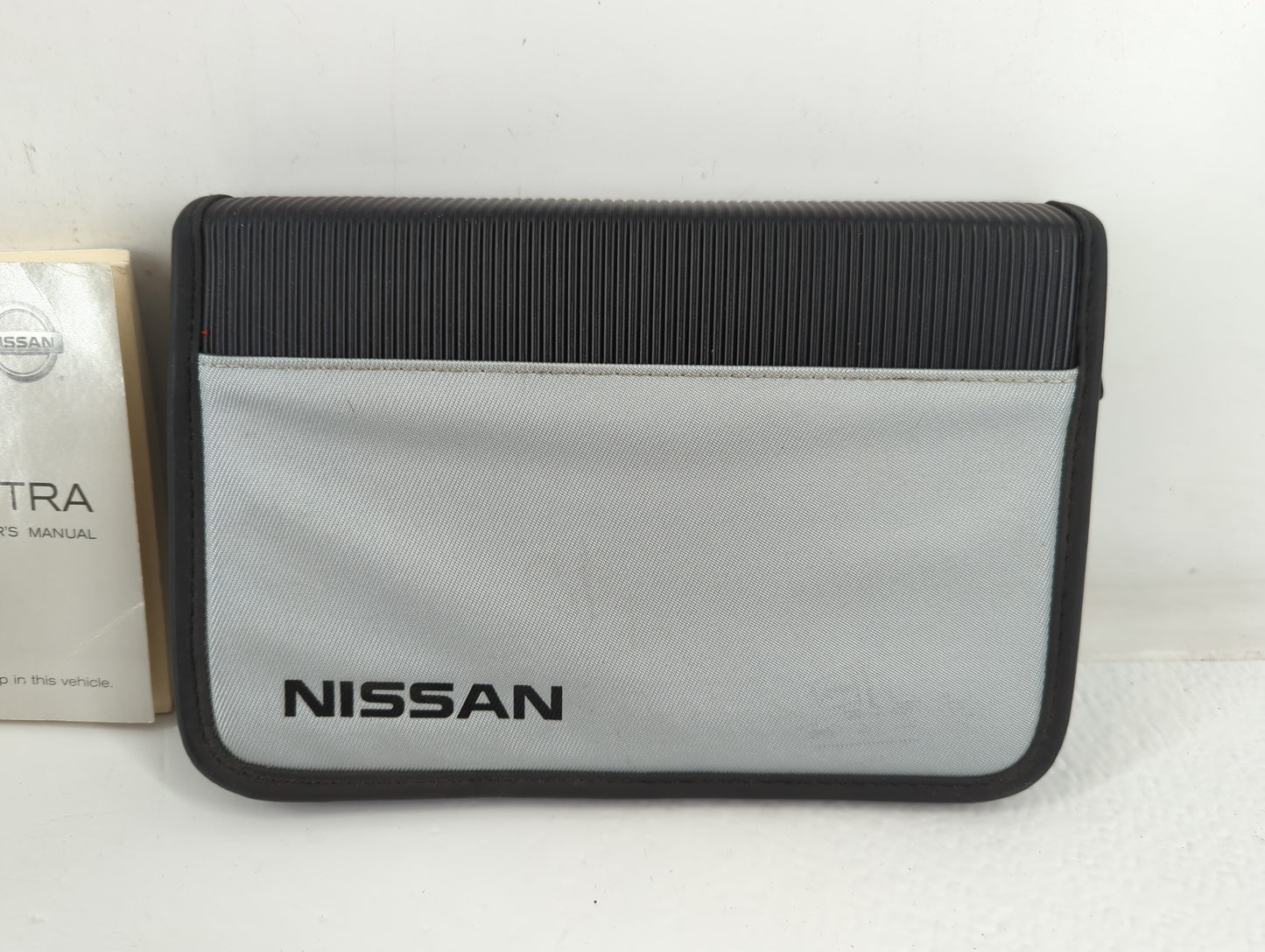 2009 Nissan Sentra Owners Manual Book Guide P/N:0M9E-0B16U2 OEM Used Auto Parts - Oemusedautoparts1.com