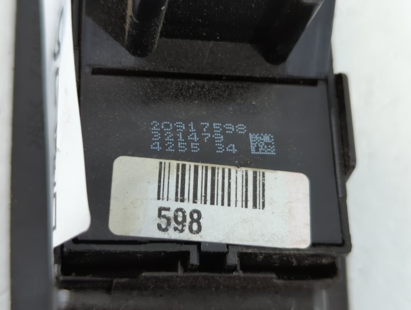 2010-2017 Gmc Terrain Master Power Window Switch Replacement Driver Side Left P/N:321479 20917598 Fits OEM Used Auto Parts - Oemusedautoparts1.com