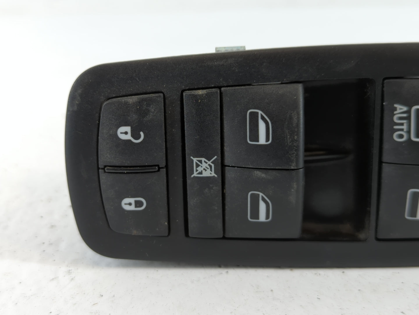 2012 Dodge Journey Master Power Window Switch Replacement Driver Side Left P/N:10 0252 68 68084 001AB Fits OEM Used Auto Parts - Oemusedautoparts1.com
