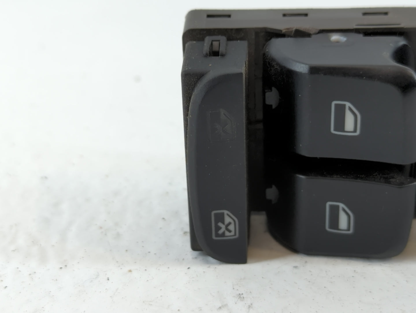 2009-2012 Audi A4 Master Power Window Switch Replacement Driver Side Left Fits Fits 2009 2010 2011 2012 OEM Used Auto Parts - Oemusedautoparts1.com