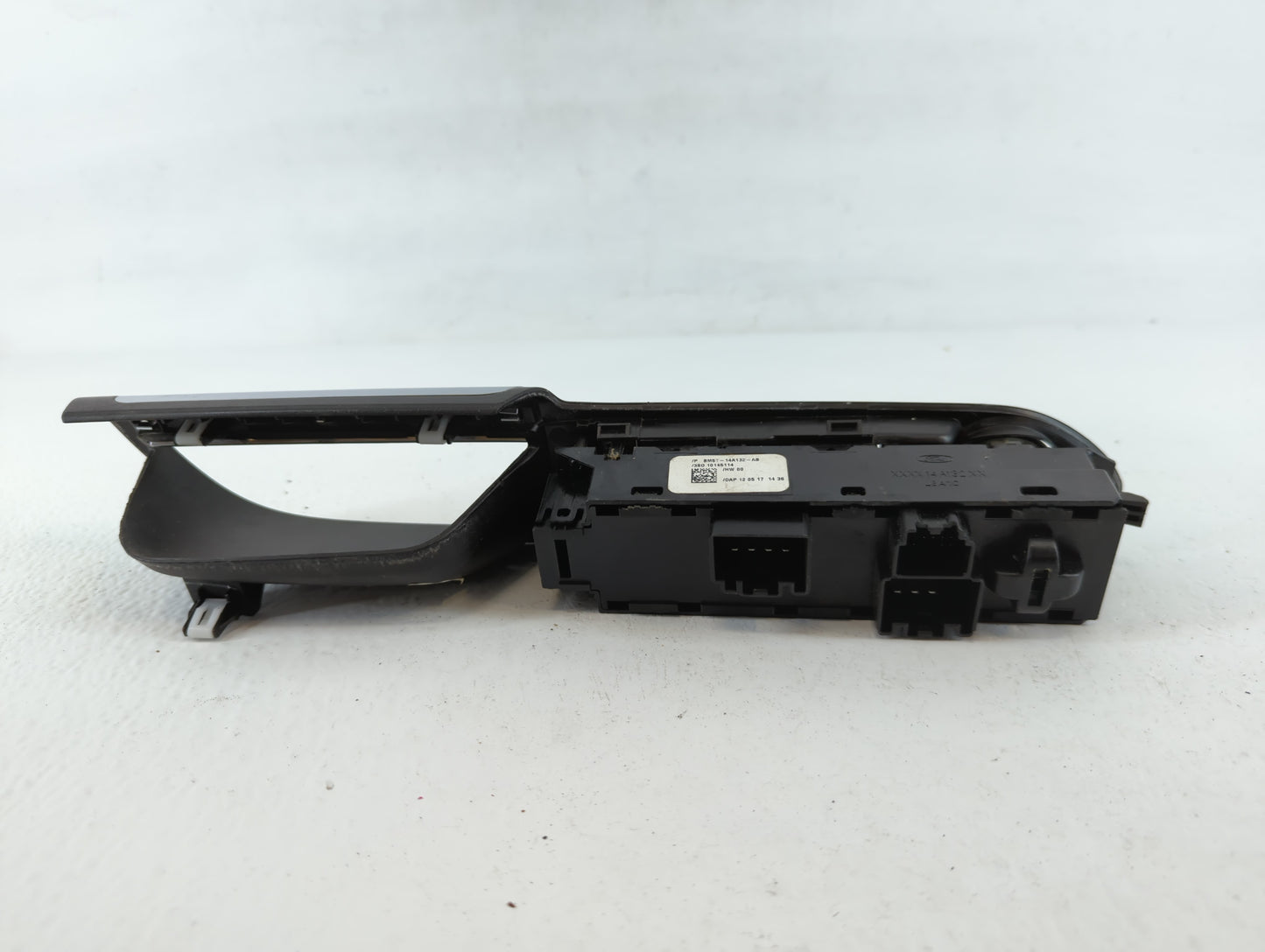 2013-2019 Ford Escape Master Power Window Switch Replacement Driver Side Left P/N:BM5T-14A132-AB Fits OEM Used Auto Parts - Oemusedautoparts1.com