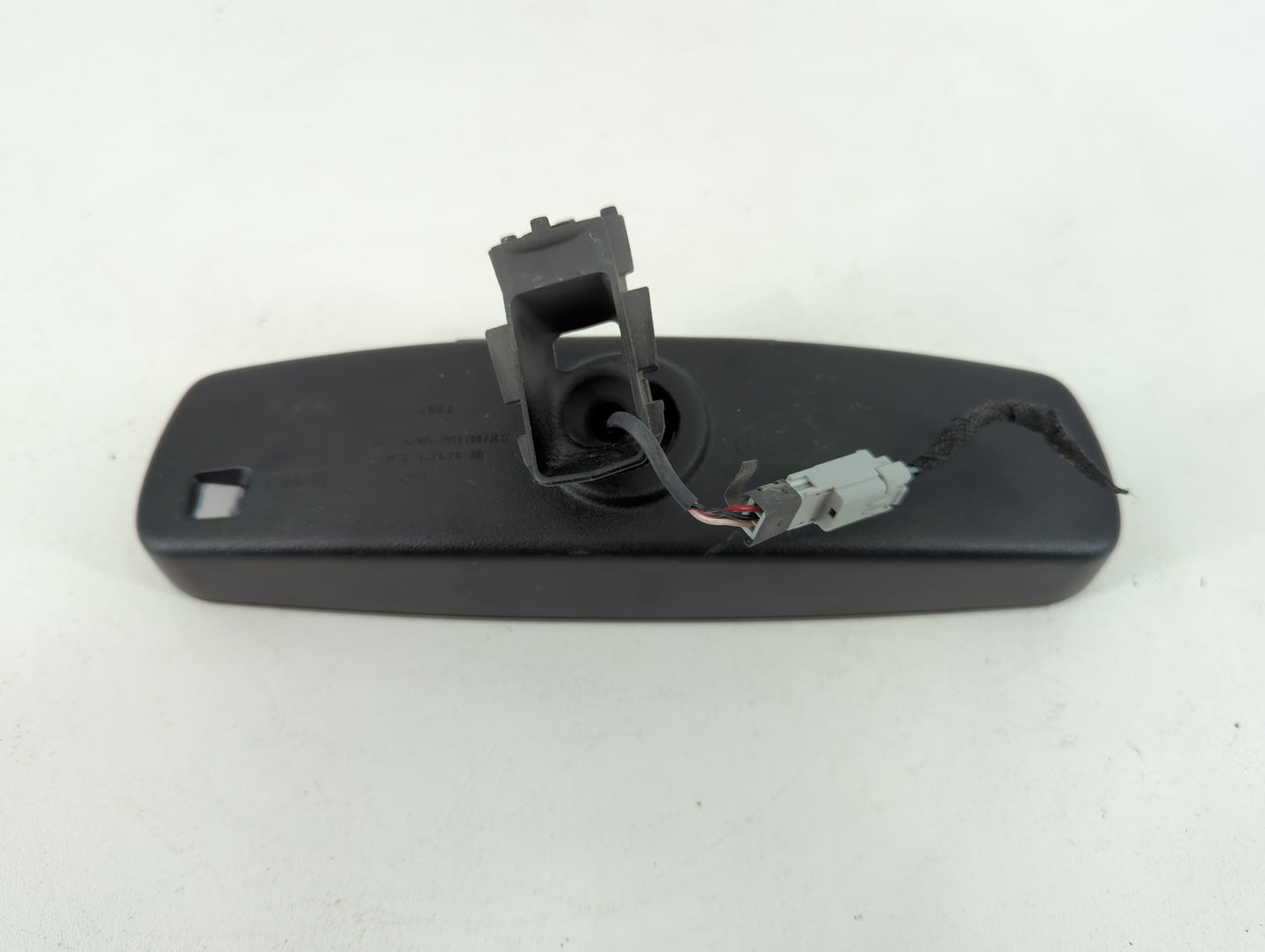 2017-2019 Ford Escape Interior Rear View Mirror Replacement OEM P/N:E11046532 E11026532 Fits Fits 2015 2016 2017 2018 2019 OEM Used Auto Parts - Oemusedautoparts1.com