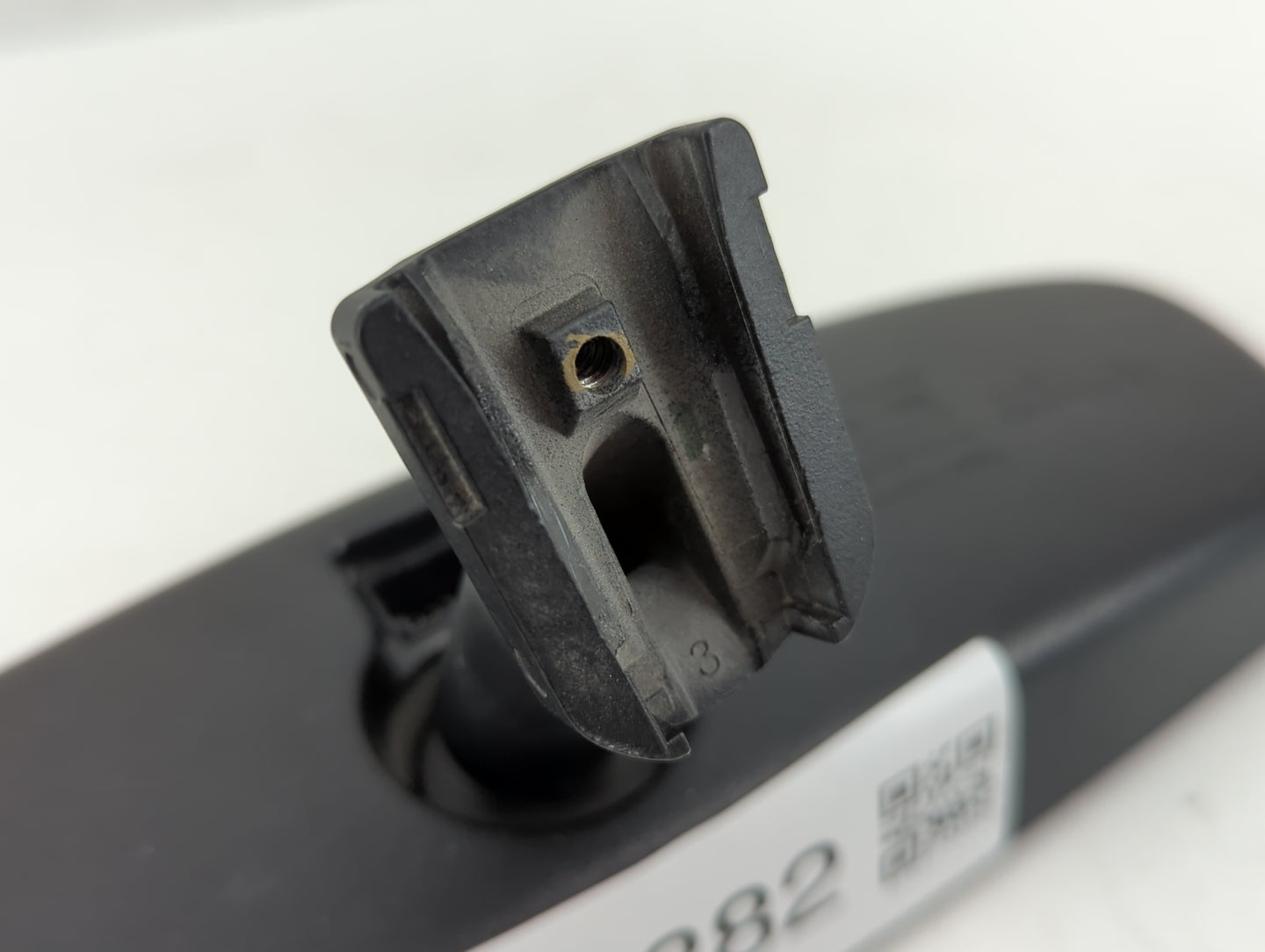 2008-2012 Infiniti Ex35 Interior Rear View Mirror Replacement OEM P/N:E11015894 Fits Fits 2007 2008 2009 2010 2011 2012 2013 2014 OEM Used Auto Parts - Oemusedautoparts1.com