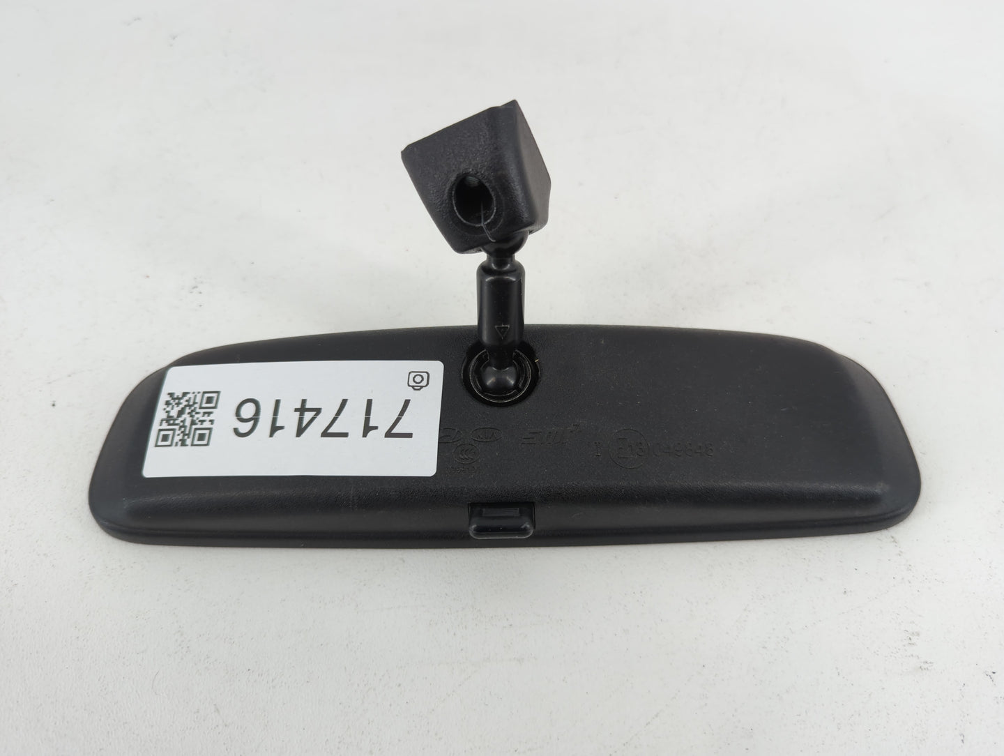 2018-2021 Hyundai Kona Interior Rear View Mirror Replacement OEM P/N:E13049848 Fits OEM Used Auto Parts - Oemusedautoparts1.com