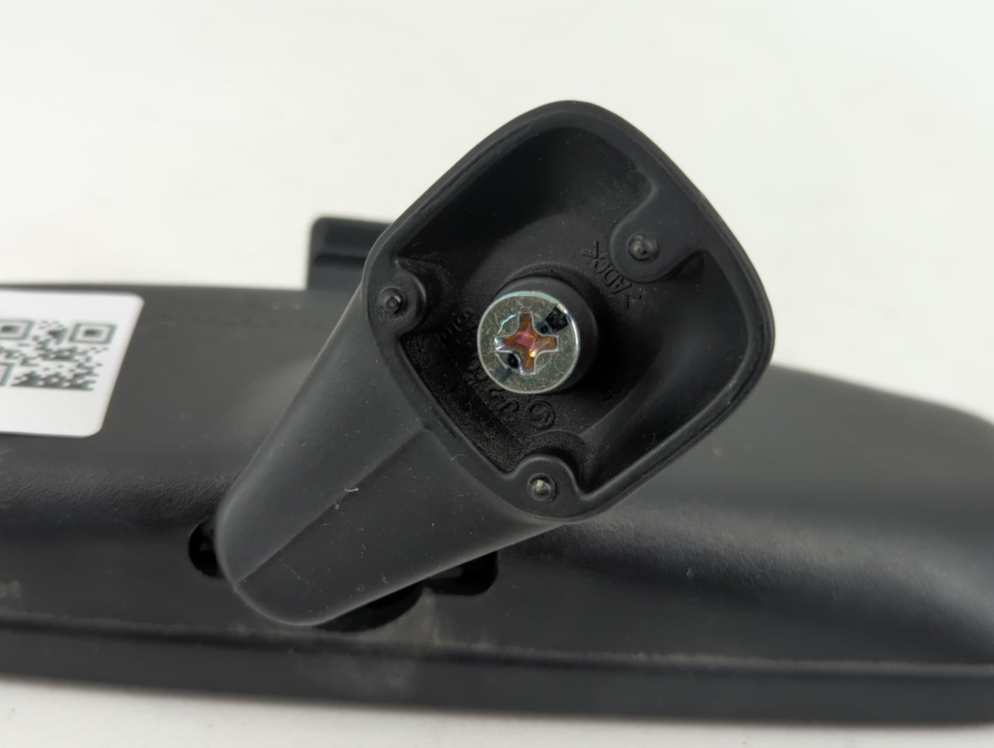 2006-2015 Hyundai Sonata Interior Rear View Mirror Replacement OEM P/N:E13010082 Fits OEM Used Auto Parts - Oemusedautoparts1.com