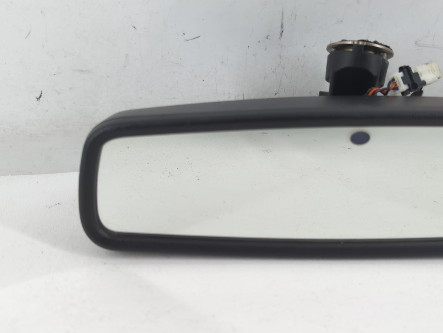 2018-2022 Ford Ecosport Interior Rear View Mirror Replacement OEM P/N:E11046532 E11026532 Fits Fits 2018 2019 2020 2021 2022 OEM Used Auto Parts - Oemusedautoparts1.com