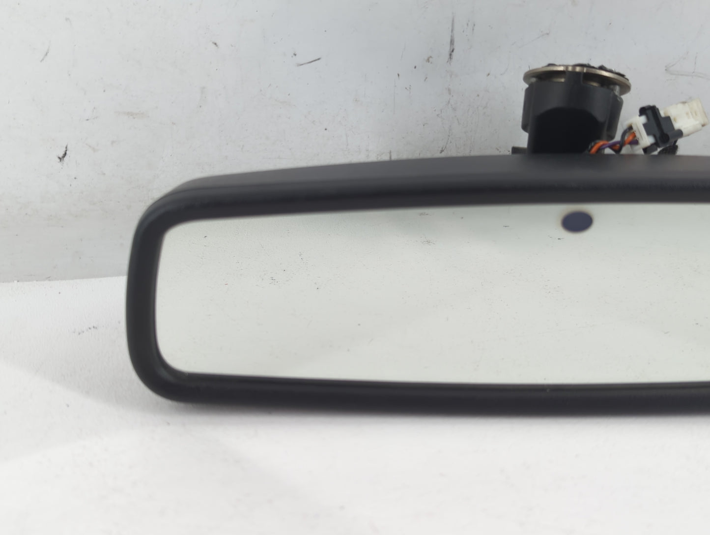 2018-2022 Ford Ecosport Interior Rear View Mirror Replacement OEM P/N:E11046532 E11026532 Fits Fits 2018 2019 2020 2021 2022 OEM Used Auto Parts - Oemusedautoparts1.com