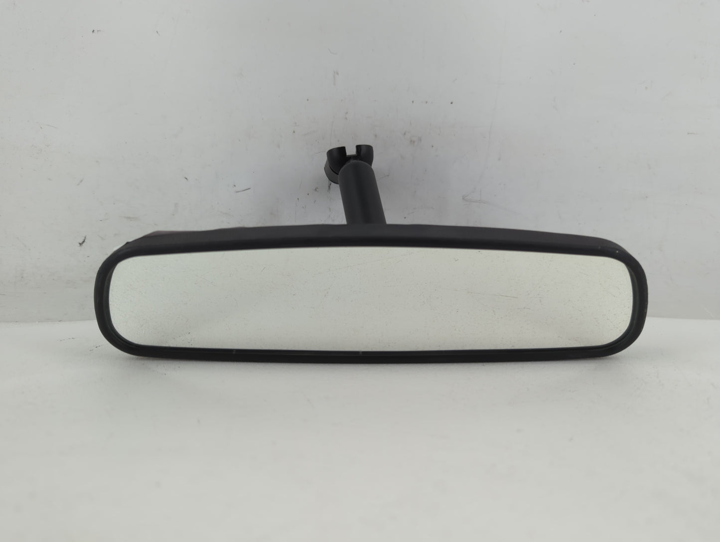 2017-2019 Ford Escape Interior Rear View Mirror Replacement OEM P/N:E11025617 E11015617 Fits Fits 2015 2016 2017 2018 2019 OEM Used Auto Parts - Oemusedautoparts1.com