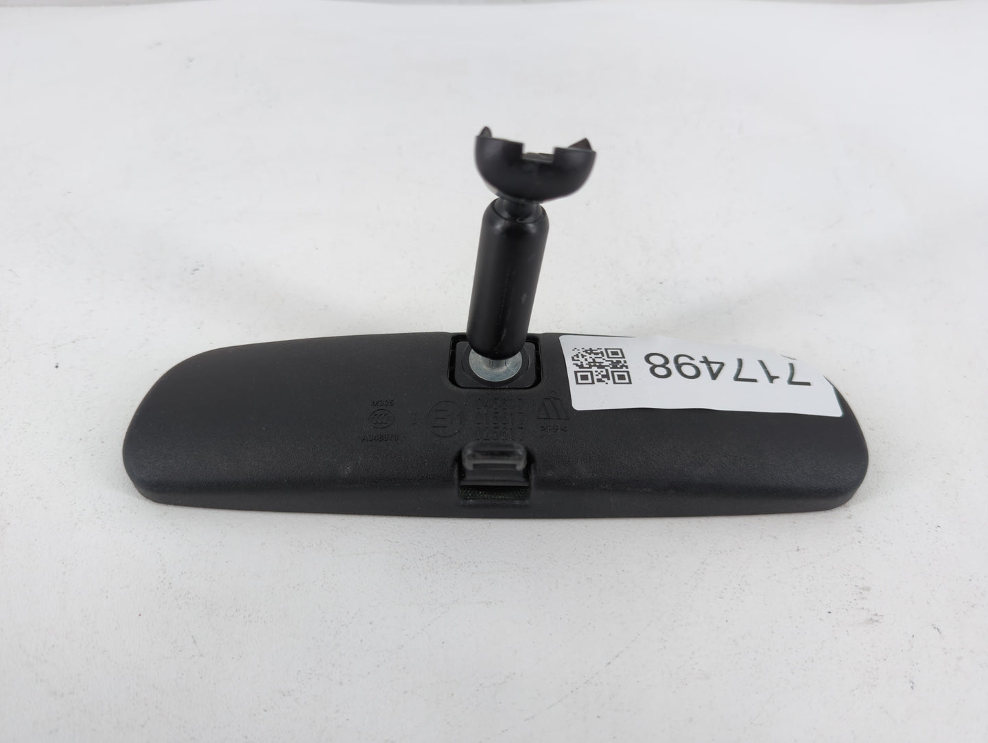 2017-2019 Ford Escape Interior Rear View Mirror Replacement OEM P/N:E11025617 E11015617 Fits Fits 2015 2016 2017 2018 2019 OEM Used Auto Parts - Oemusedautoparts1.com