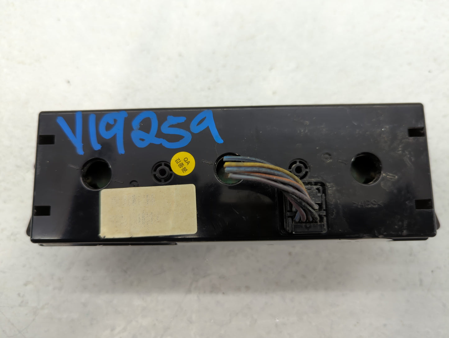 2018 Dodge Caravan Climate Control Module Temperature AC/Heater Replacement Fits Fits 2011 2012 2013 2014 2015 2016 2017 2019 2020 OEM Used Auto Parts - Oemusedautoparts1.com