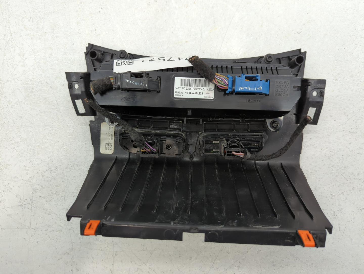 2018-2019 Ford Escape Climate Control Module Temperature AC/Heater Replacement P/N:GJ5T-18C612-CJ Fits Fits 2018 2019 OEM Used Auto Parts - Oemusedautoparts1.com