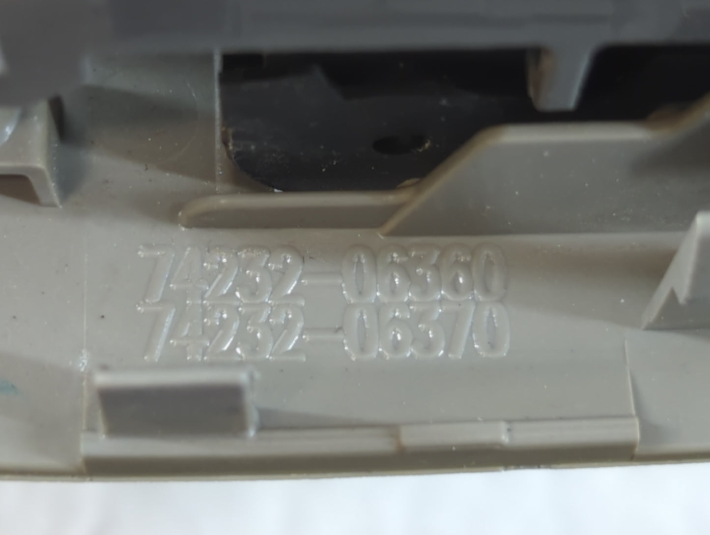 2002-2009 Audi A4 Master Power Window Switch Replacement Driver Side Left P/N:74232-06370 74232-06360 Fits OEM Used Auto Parts - Oemusedautoparts1.com