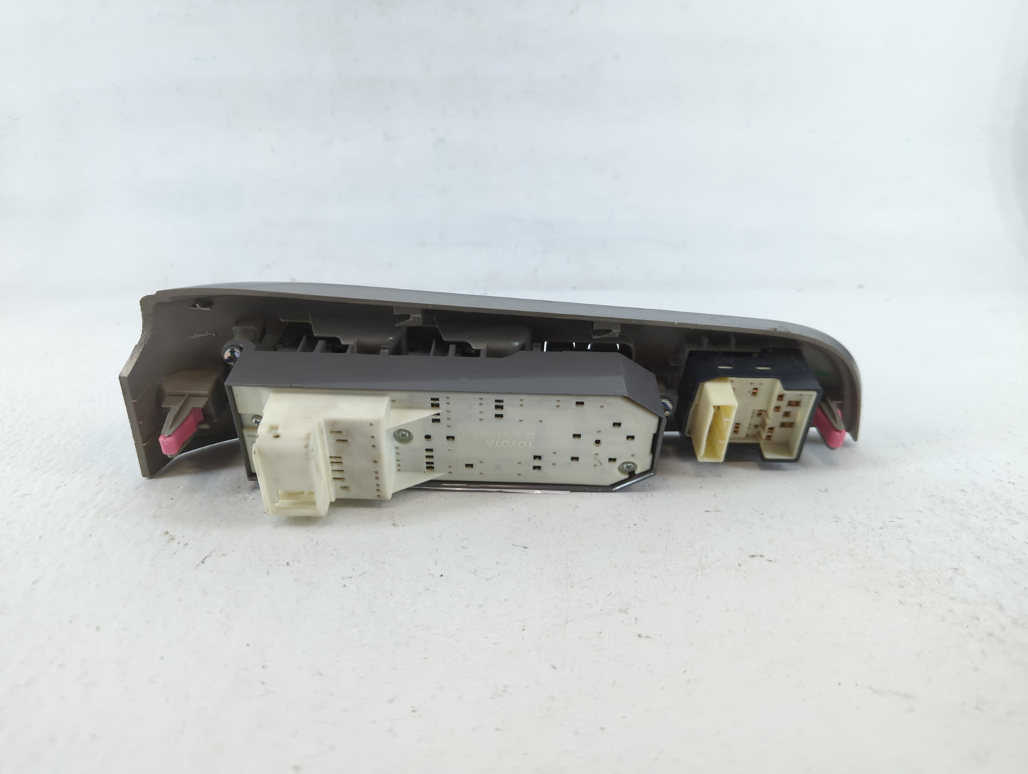 2002-2009 Audi A4 Master Power Window Switch Replacement Driver Side Left P/N:74232-06370 74232-06360 Fits OEM Used Auto Parts - Oemusedautoparts1.com