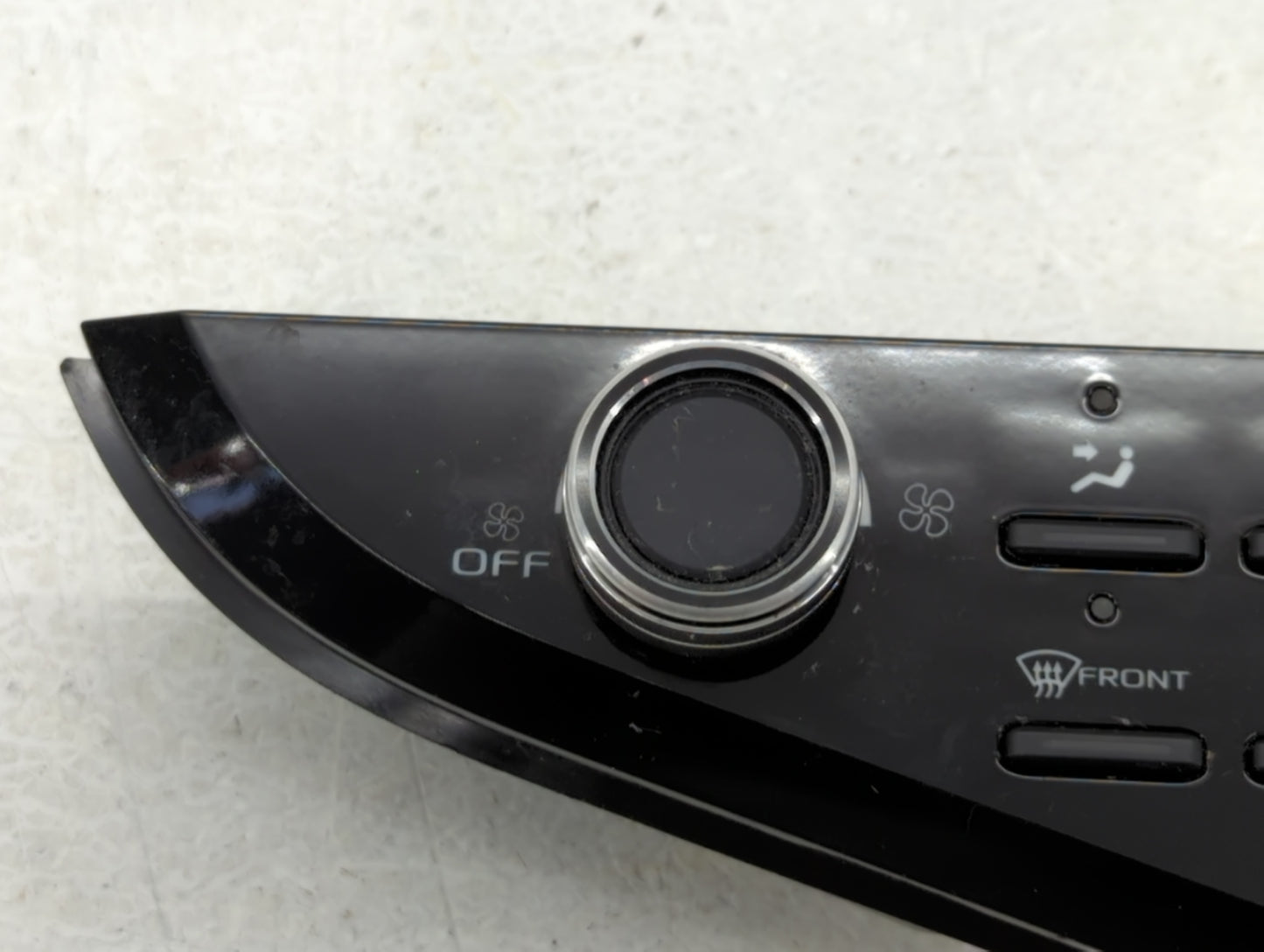 2018-2022 Toyota Camry Climate Control Module Temperature AC/Heater Replacement P/N:55900-06470 Fits Fits 2018 2019 2020 2021 2022 OEM Used Auto Parts - Oemusedautoparts1.com