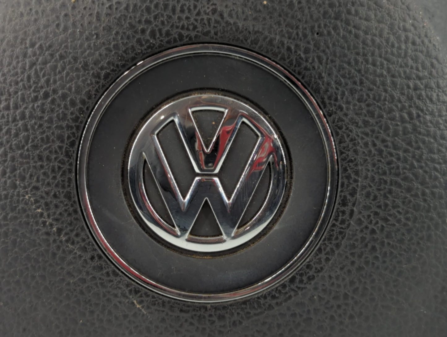 2009-2011 Volkswagen Cc Air Bag Driver Left Steering Wheel Mounted P/N:3C8 880 201 Fits Fits 2009 2010 2011 OEM Used Auto Parts - Oemusedautoparts1.com