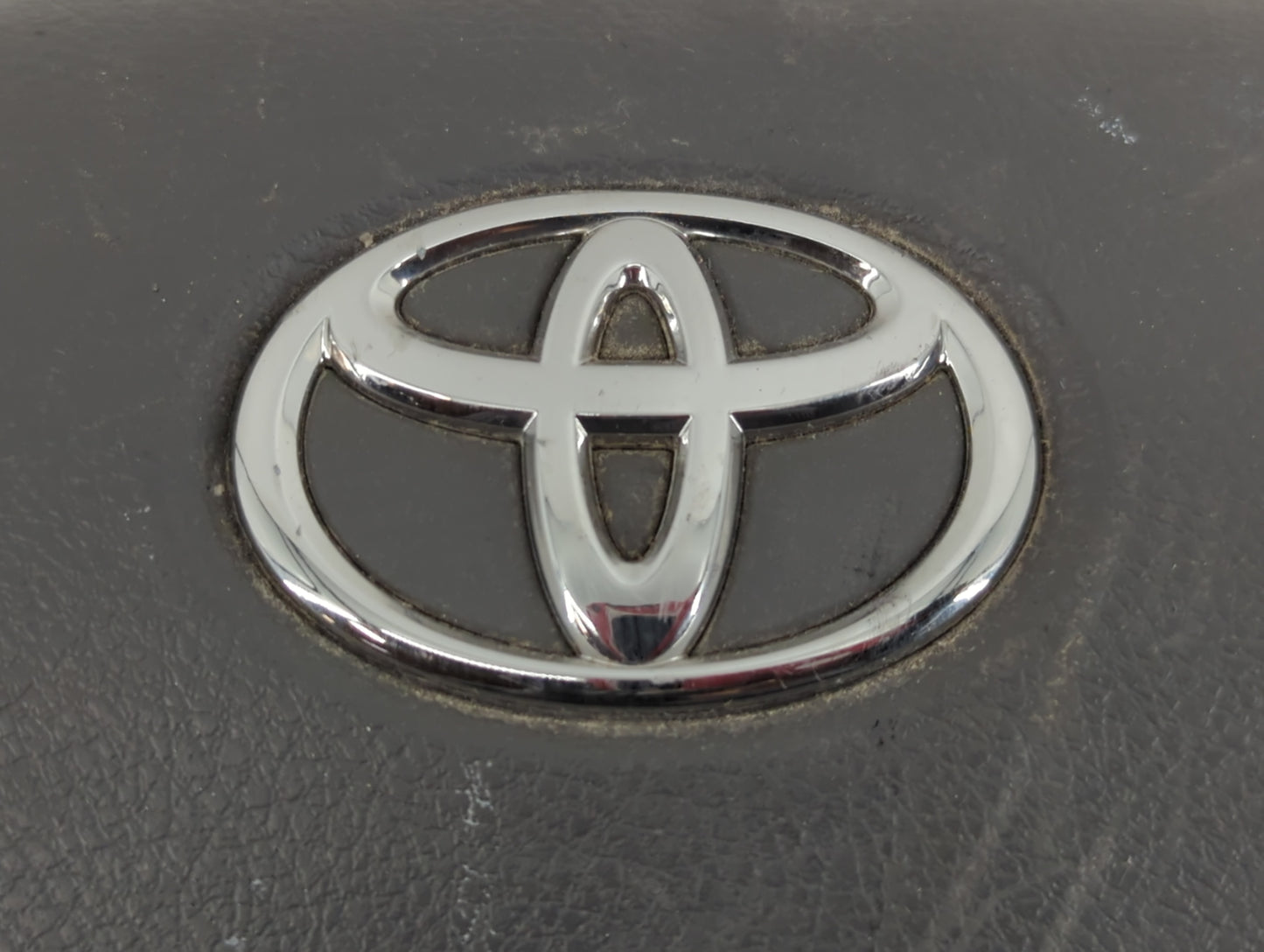 2007-2011 Toyota Camry Air Bag Driver Left Steering Wheel Mounted P/N:800278508ACD Fits Fits 2007 2008 2009 2010 2011 OEM Used Auto Parts - Oemusedautoparts1.com