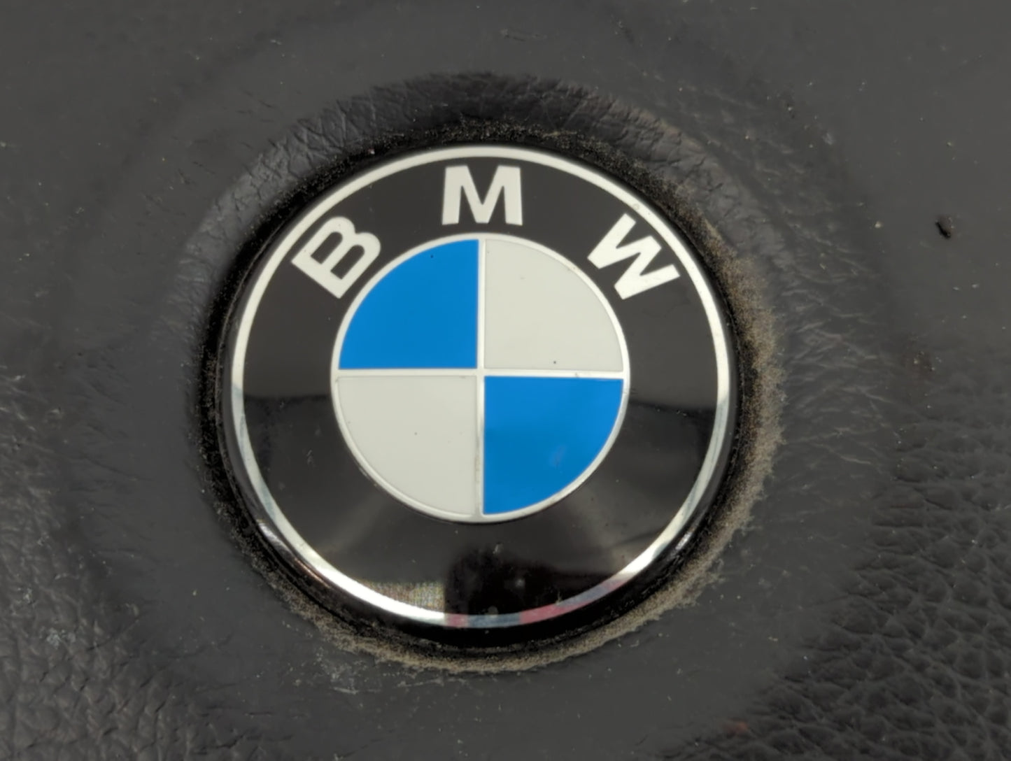 2013 Bmw 750i Air Bag Driver Left Steering Wheel Mounted P/N:32677829605 Fits OEM Used Auto Parts - Oemusedautoparts1.com