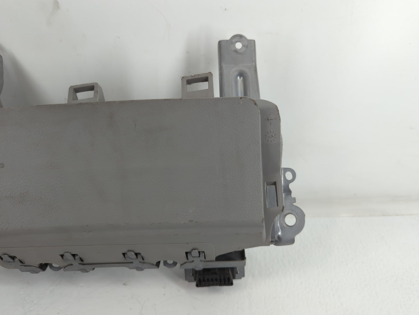 2007-2011 Toyota Camry Air Bag Driver Left Knee OEM Fits Fits 2007 2008 2009 2010 2011 OEM Used Auto Parts - Oemusedautoparts1.com