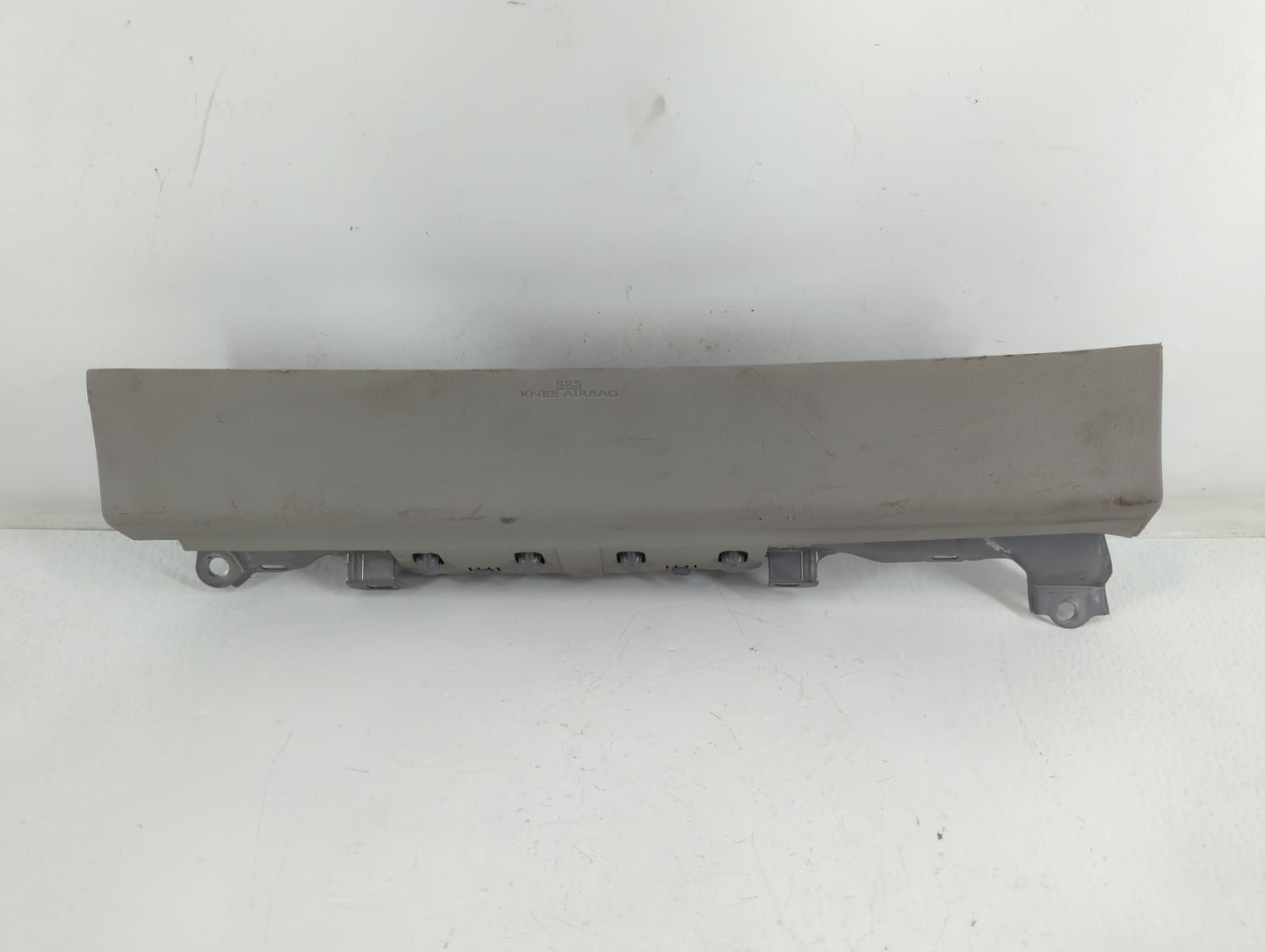 2006-2015 Lexus Is250 Air Bag Passenger Right Knee OEM P/N:201077109M29 Fits OEM Used Auto Parts - Oemusedautoparts1.com