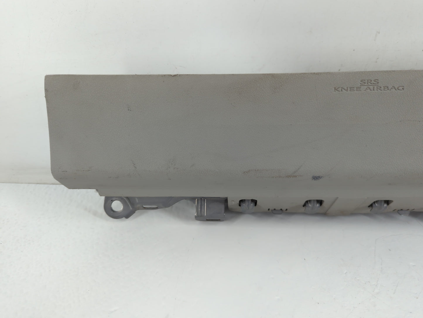 2006-2015 Lexus Is250 Air Bag Passenger Right Knee OEM P/N:201077109M29 Fits OEM Used Auto Parts - Oemusedautoparts1.com