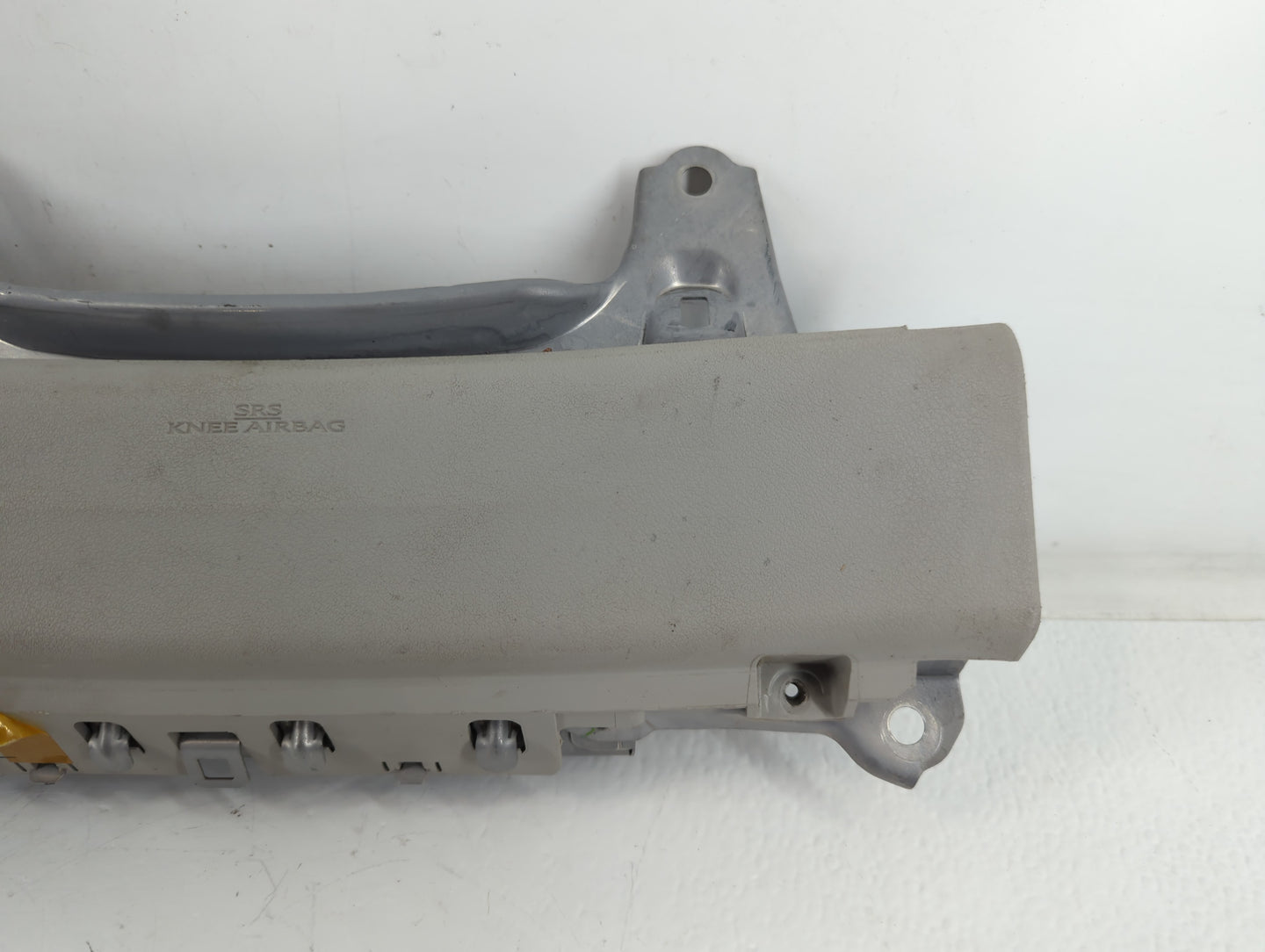 2006-2013 Lexus Is250 Air Bag Driver Left Steering Wheel Mounted P/N:201064209M27 Fits OEM Used Auto Parts - Oemusedautoparts1.com