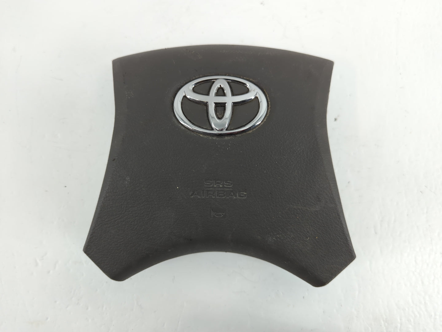 2007-2011 Toyota Camry Air Bag Driver Left Steering Wheel Mounted P/N:2EE7151806 Fits Fits 2007 2008 2009 2010 2011 OEM Used Auto Parts - Oemusedautoparts1.com